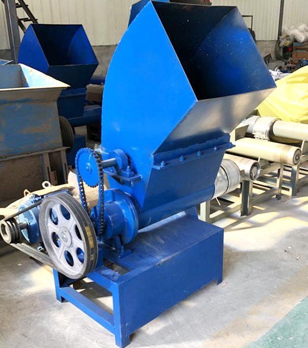 Efficient Eps Foam Recycling Machine / Waste Foam Plastic Melting Machine